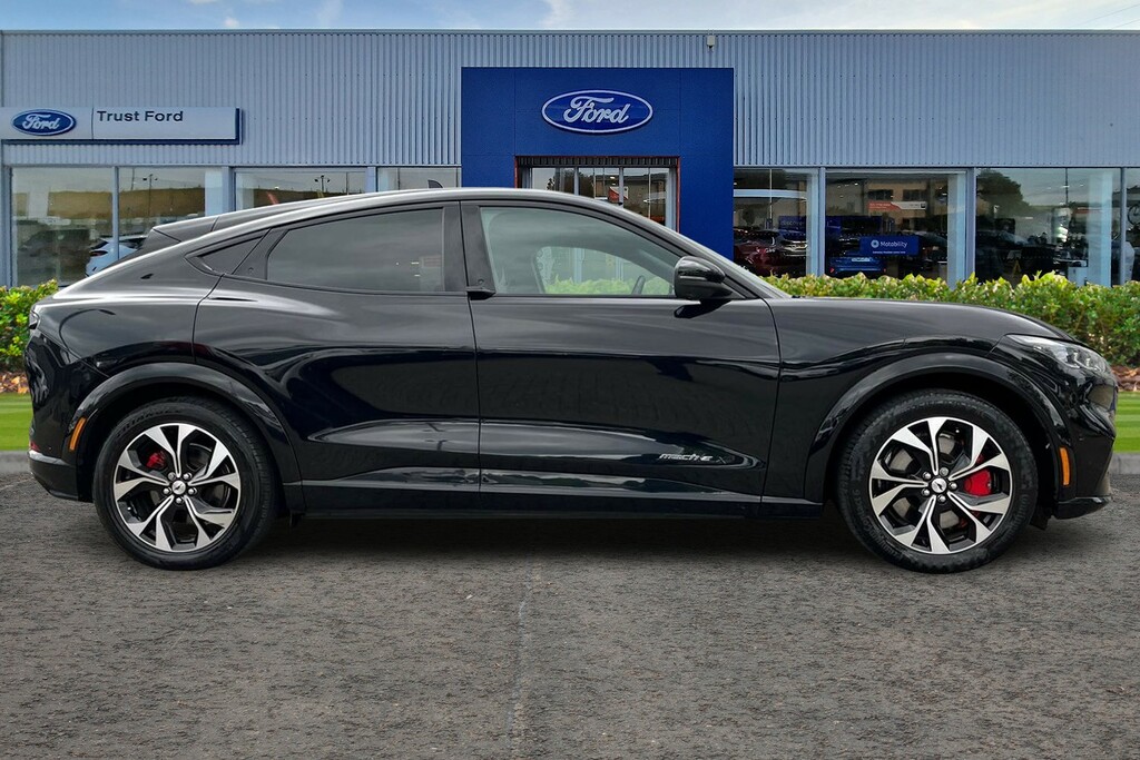 Ford Mustang Mach-E Extended Range 91Kwh Suv 2 LD73FBV Black #3