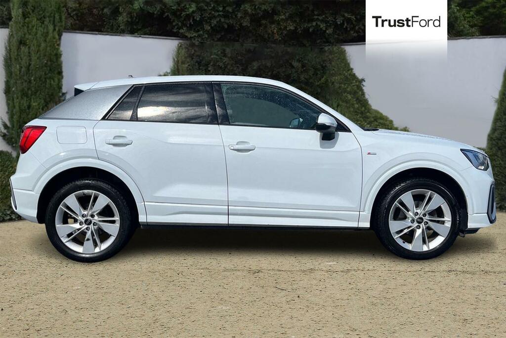 Audi Q2 35 Tfsi S Line SXZ8272 White #3