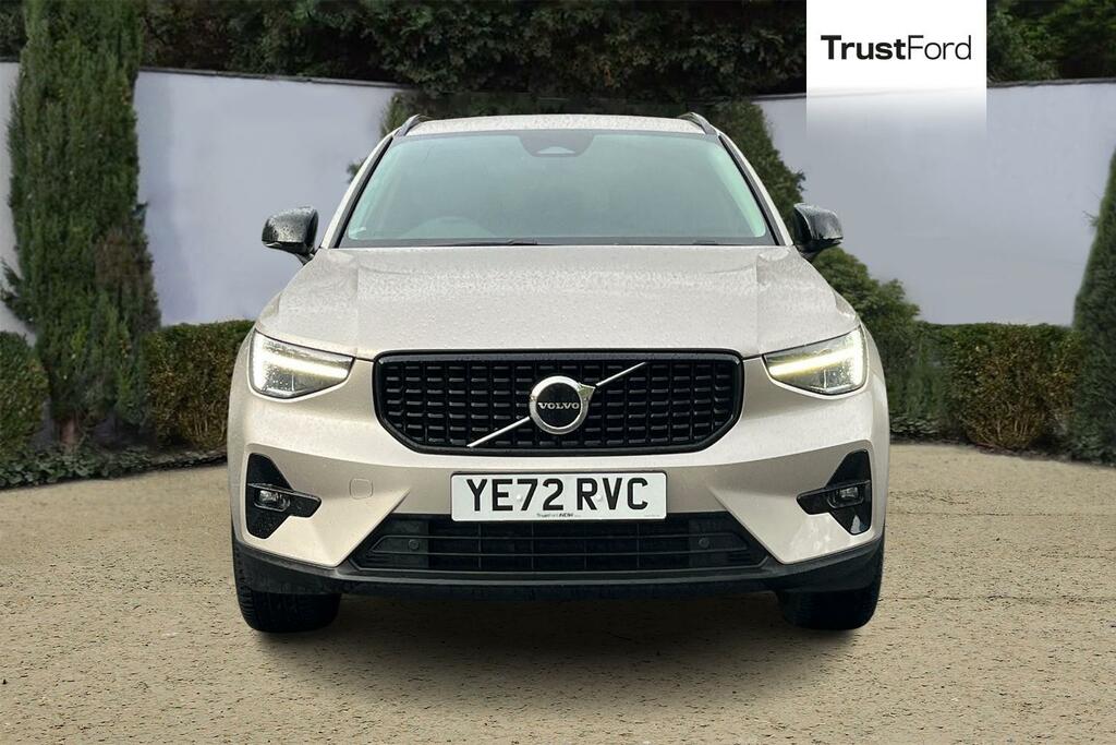Volvo XC40 2.0 B4 Mhev Plus Suv Hybrid Dct Aw YE72RVC Gold #6