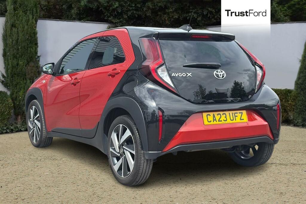 Toyota Aygo X 1.0 Vvt-i Edge Rear Camera Climate Control Sat CA23UFZ Red #2