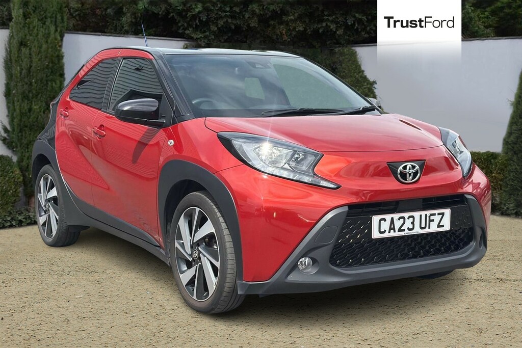 Toyota Aygo X 1.0 Vvt-i Edge Rear Camera Climate Control Sat Red