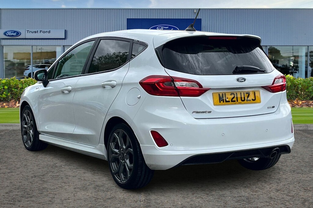 Ford Fiesta 1.0 Ecoboost Hybrid Mhev 125 St-line Edition H ML21UZJ White #2