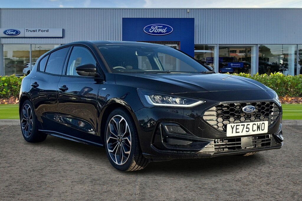 Ford Focus 1.0 Ecoboost Hybrid Mhev St-line X 5Dr- With Heate Black