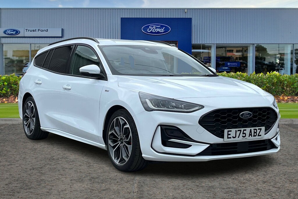 Ford Focus 1.0 Ecoboost Hybrid Mhev 155 St-line X White