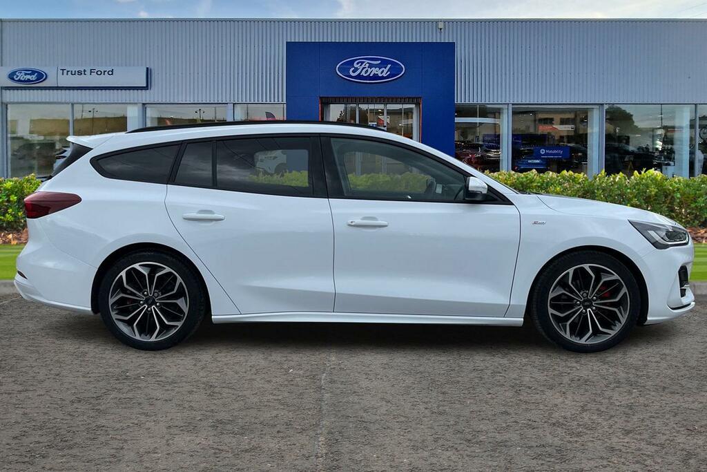 Ford Focus 1.0 Ecoboost Hybrid Mhev 155 St-line X EJ75ABZ White #3