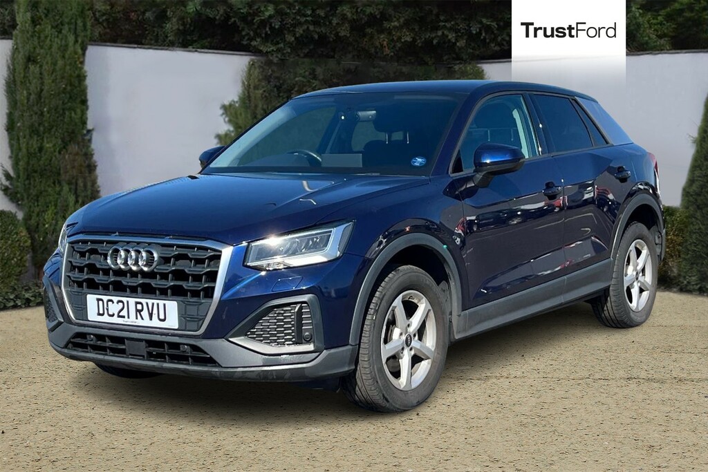 Audi Q2 30 Tfsi Technik DC21RVU Blue #5