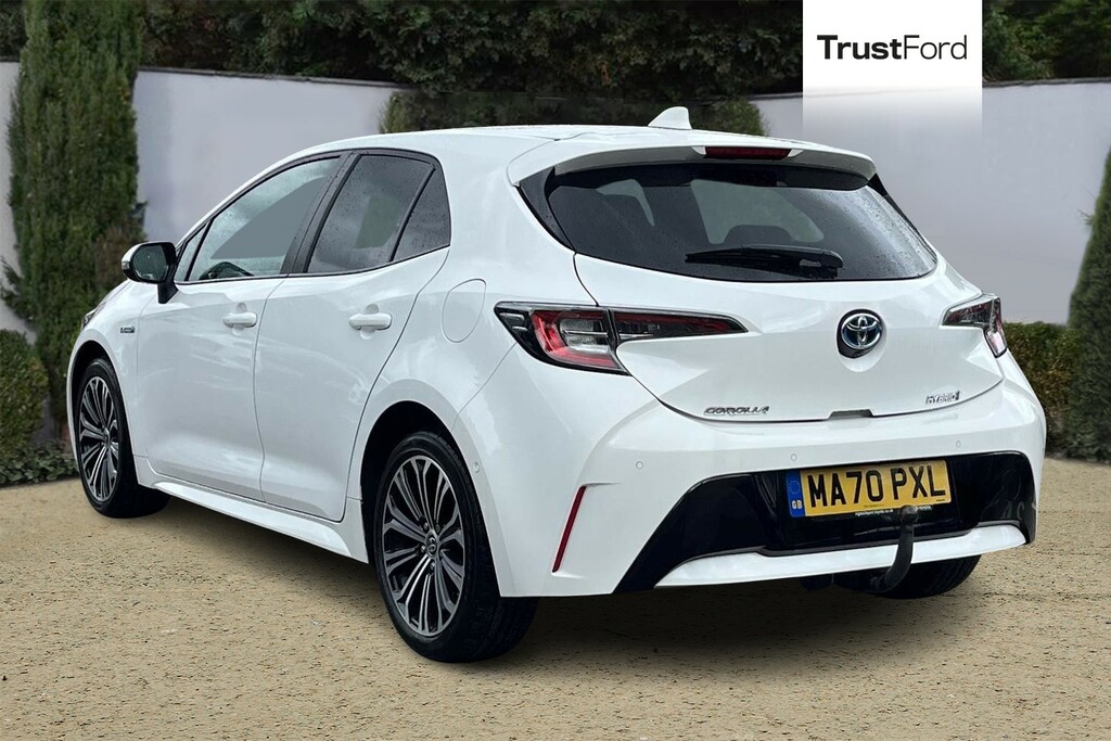 Toyota Corolla 1.8 Vvt-i Hybrid Design Cvt Rear Camera Heated MA70PXL White #2