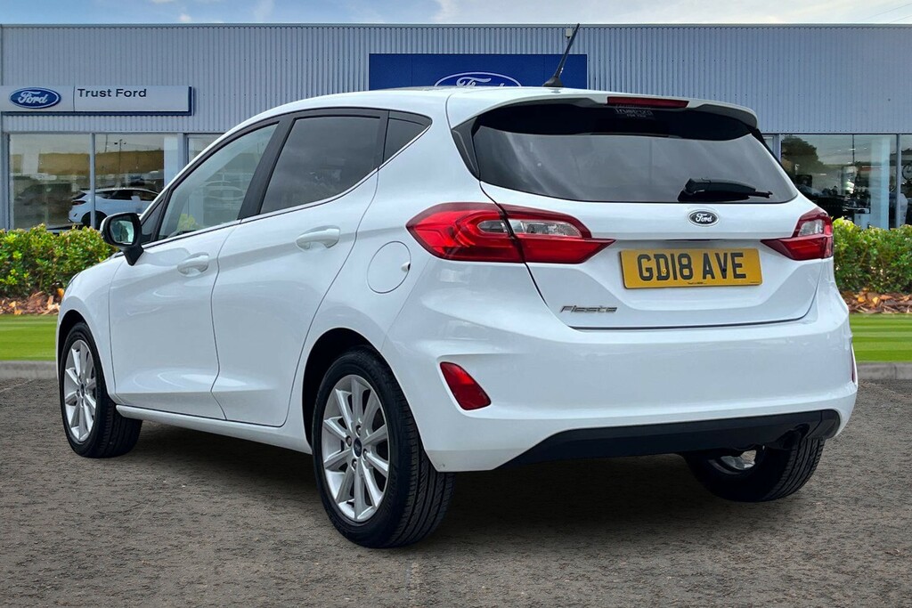 Ford Fiesta 1.0T Ecoboost Titanium Hatchback GD18AVE White #2