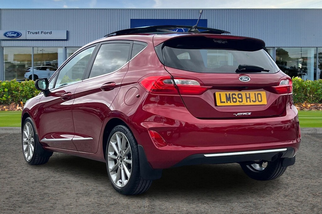 Ford Fiesta 1.0T Ecoboost Gpf Vignale Hatchback Man Red #2