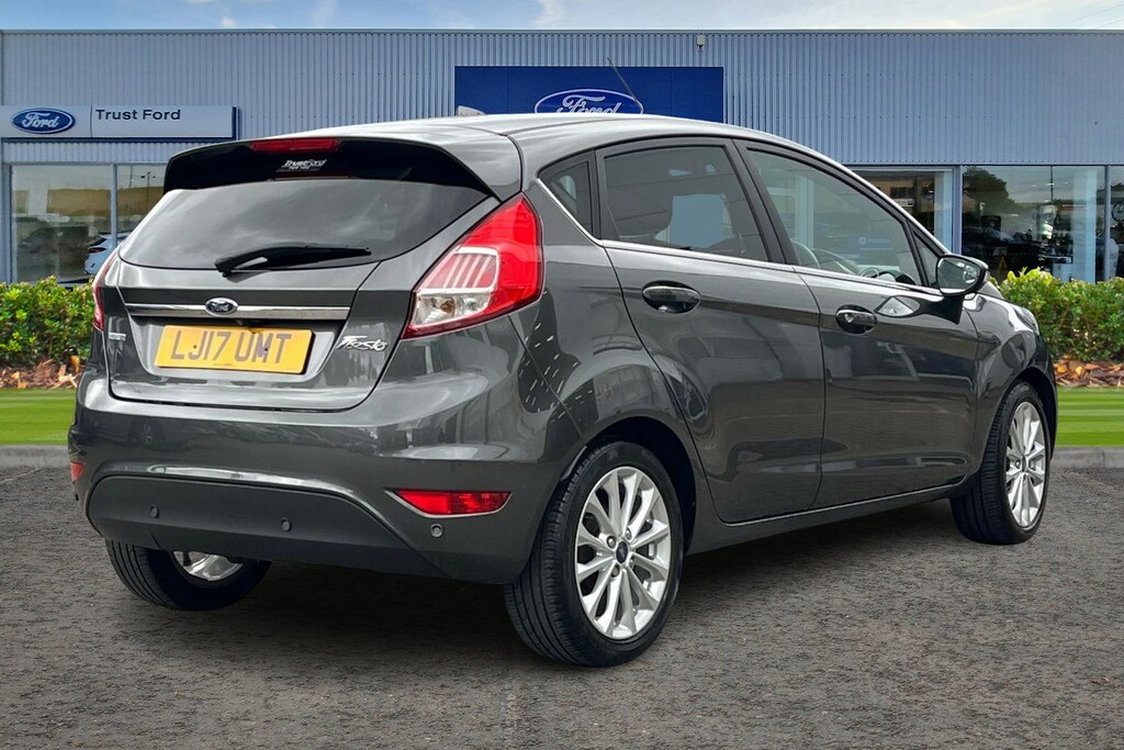 Ford Fiesta 1.0T Ecoboost Titanium X Hatchback Powe LJ17UMT Grey #4