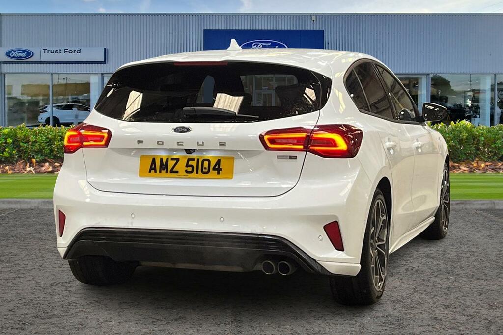 Ford Focus 1.0 Ecoboost Hybrid Mhev St-line X Parki AMZ5104 White #4