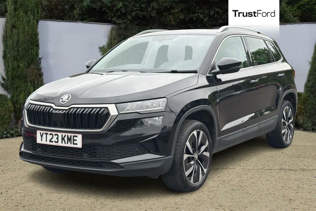 Skoda Karoq Se L YT23KME Black #5