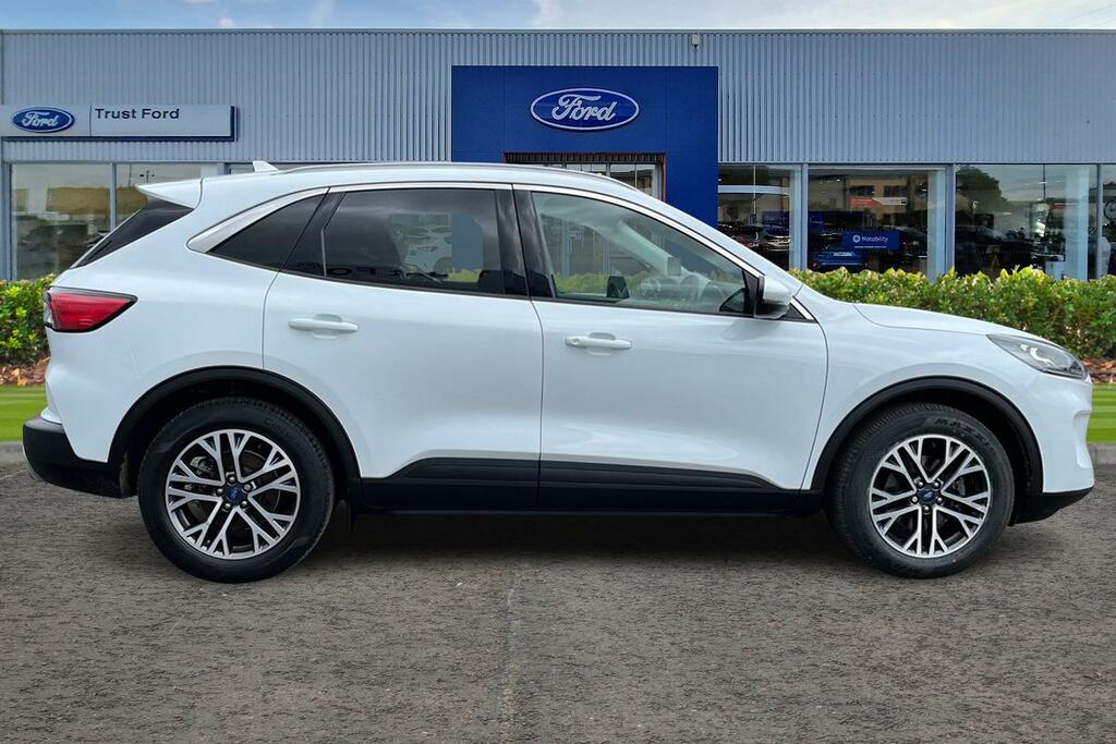 Ford Kuga 2.0 Ecoblue 190 Titanium Edition Awd YR21KFJ White #3