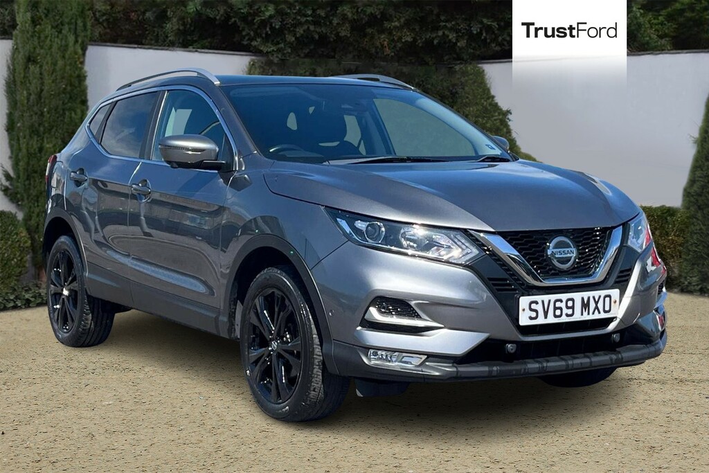 Nissan Qashqai 1.3 Dig-t N-connecta Grey