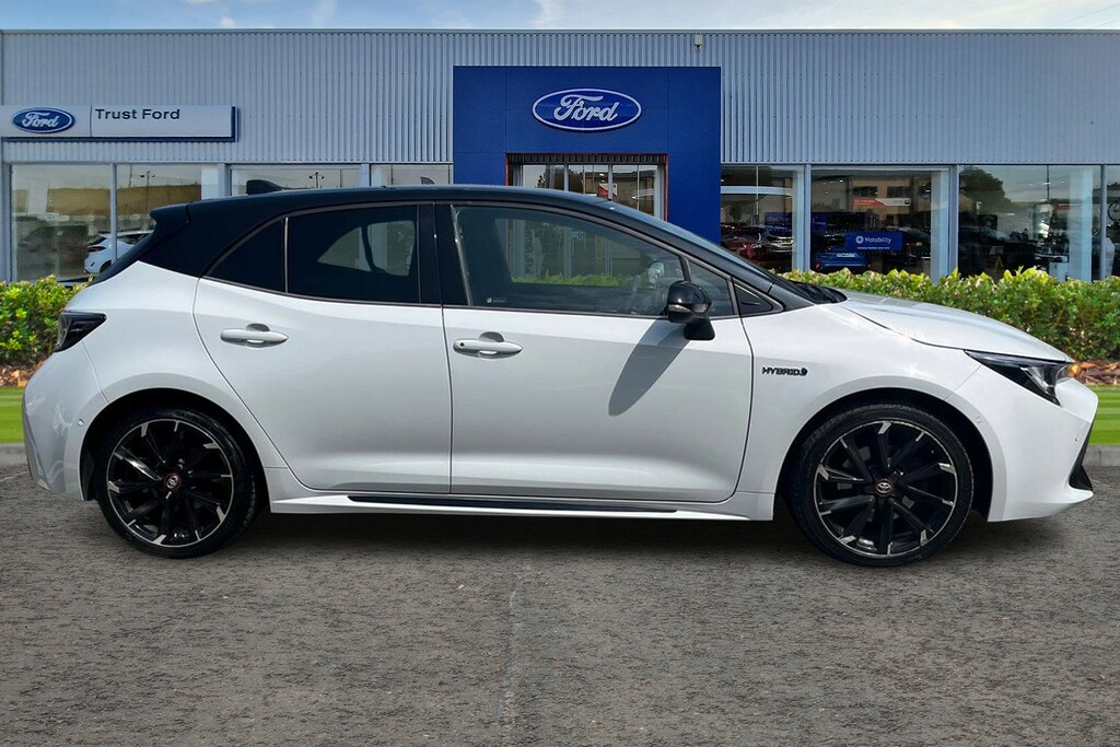 Toyota Corolla 2.0 Vvt-i Hybrid Gr Sport Cvt VRZ1314 Black #3