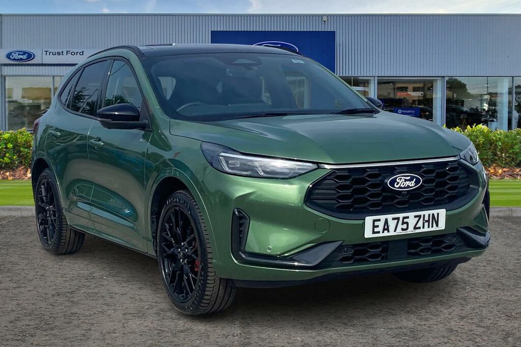 Ford Kuga 2.5 Phev St-line X Black Package Cvt- With Pan Green