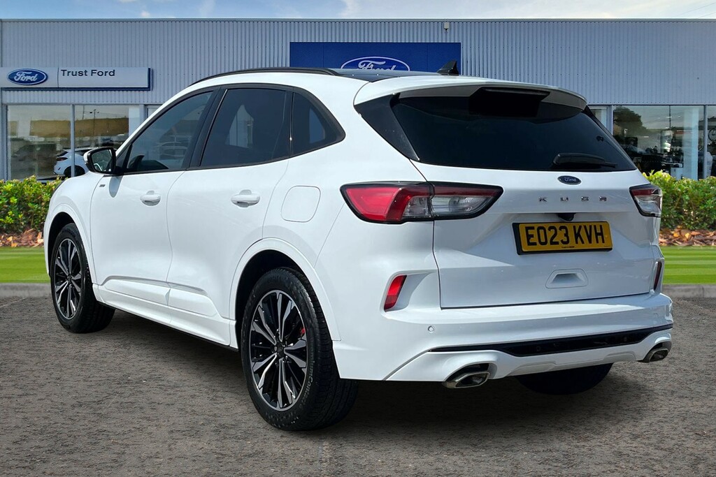Ford Kuga 1.5 Ecoboost 150 St-line X Edition EO23KVH White #2