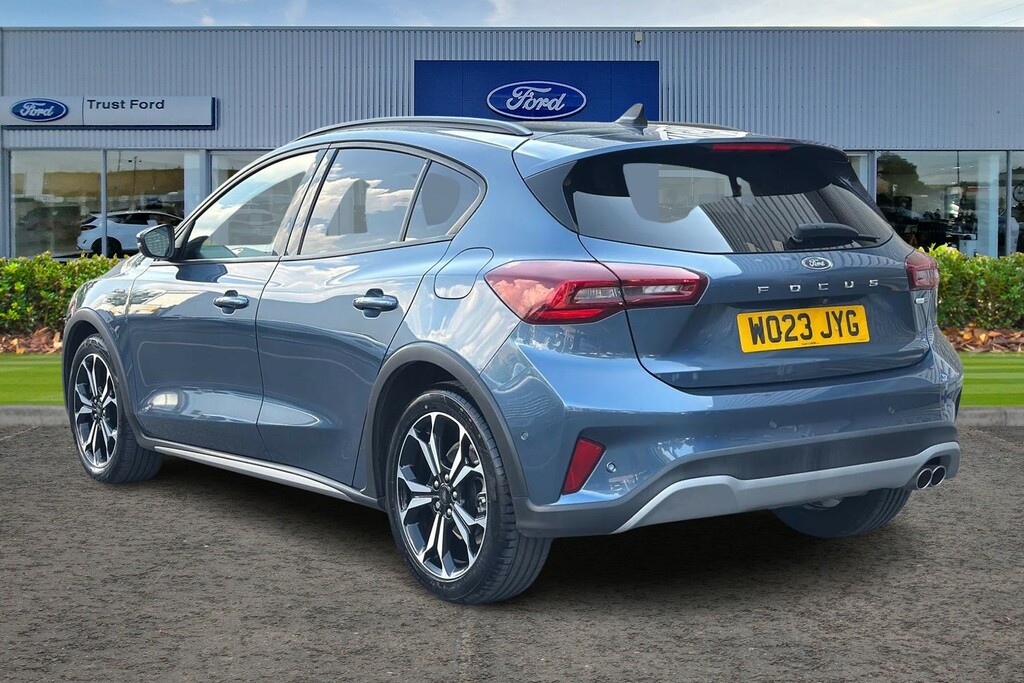 Ford Focus 1.0 Ecoboost Active X With Front Rear Sensor WO23JYG Blue #2
