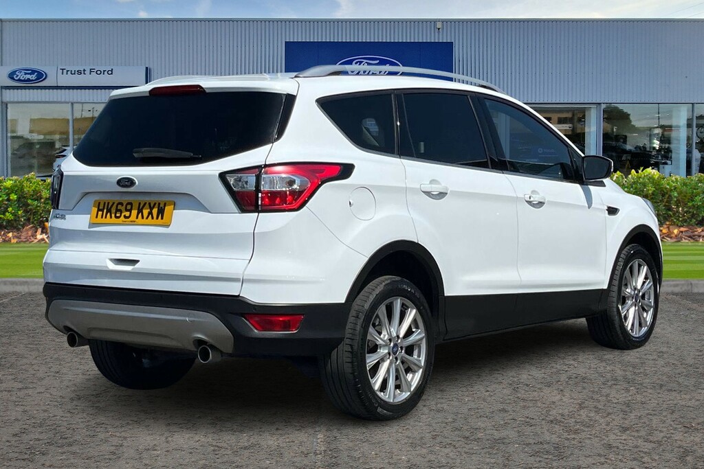 Ford Kuga 1.5 Ecoboost Titanium Edition 2Wd HK69KXW White #4