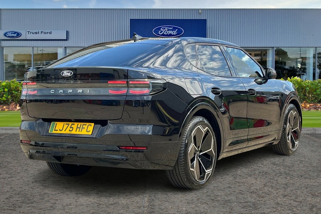 Ford Capri Extended Range 77Kwh Premium Suv Black #4