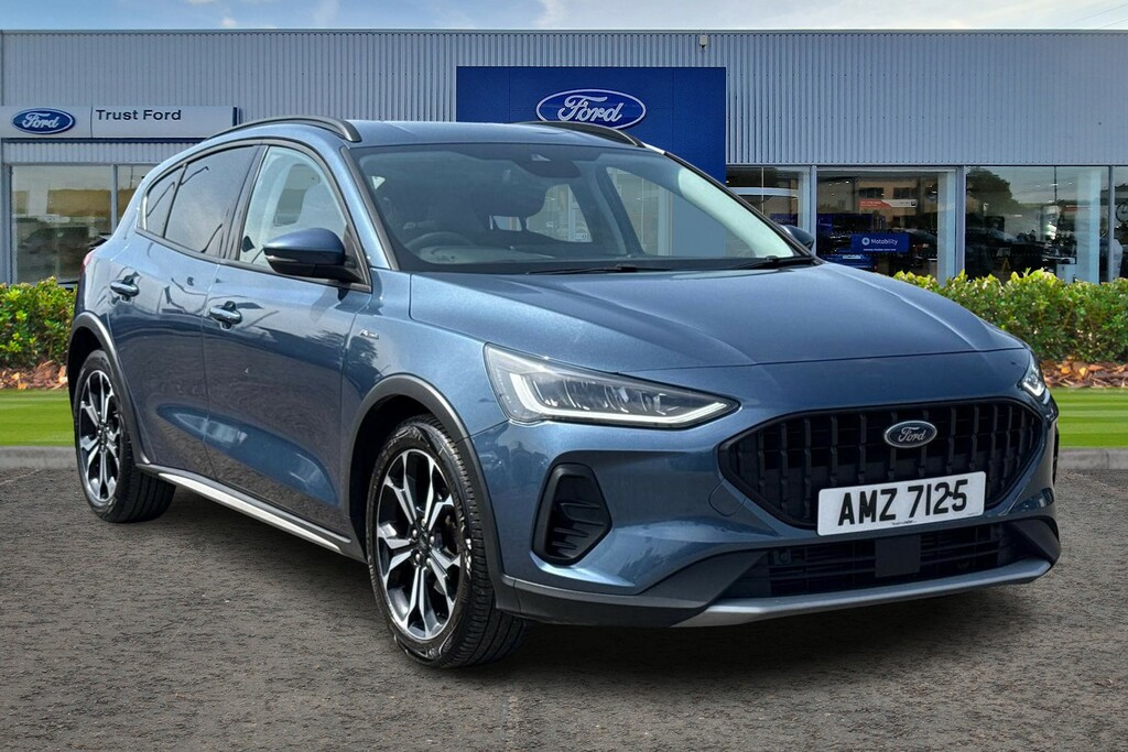 Ford Focus 1.0T Ecoboost Active X Hatchback - Full Leathe Blue
