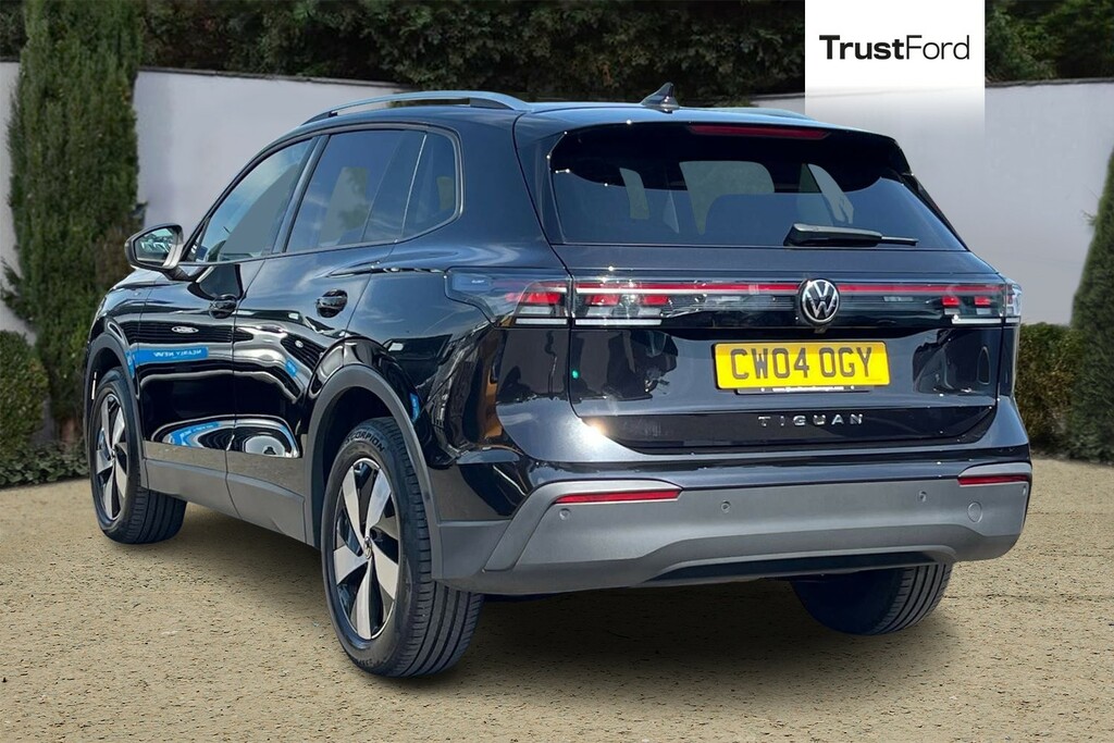 Volkswagen Tiguan 2.0 Tdi Match Suv Dsg - Digital Cockpit EYZ1236 Black #2