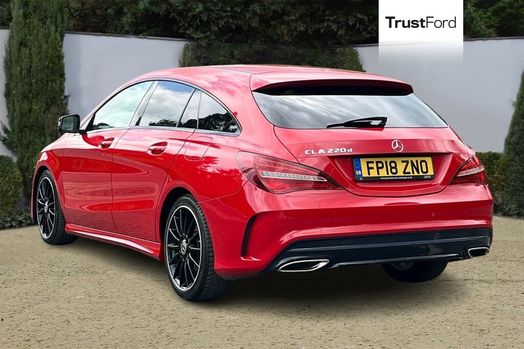 Mercedes-Benz CLA Class Cla 220D Amg Line Night Edition Tip Red #2