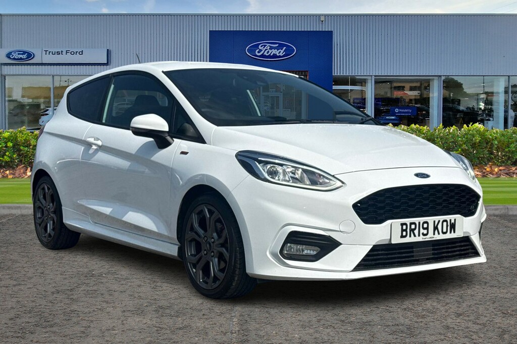 Ford Fiesta 1.0 Ecoboost St-line 3Dr- With Reversing Camera White