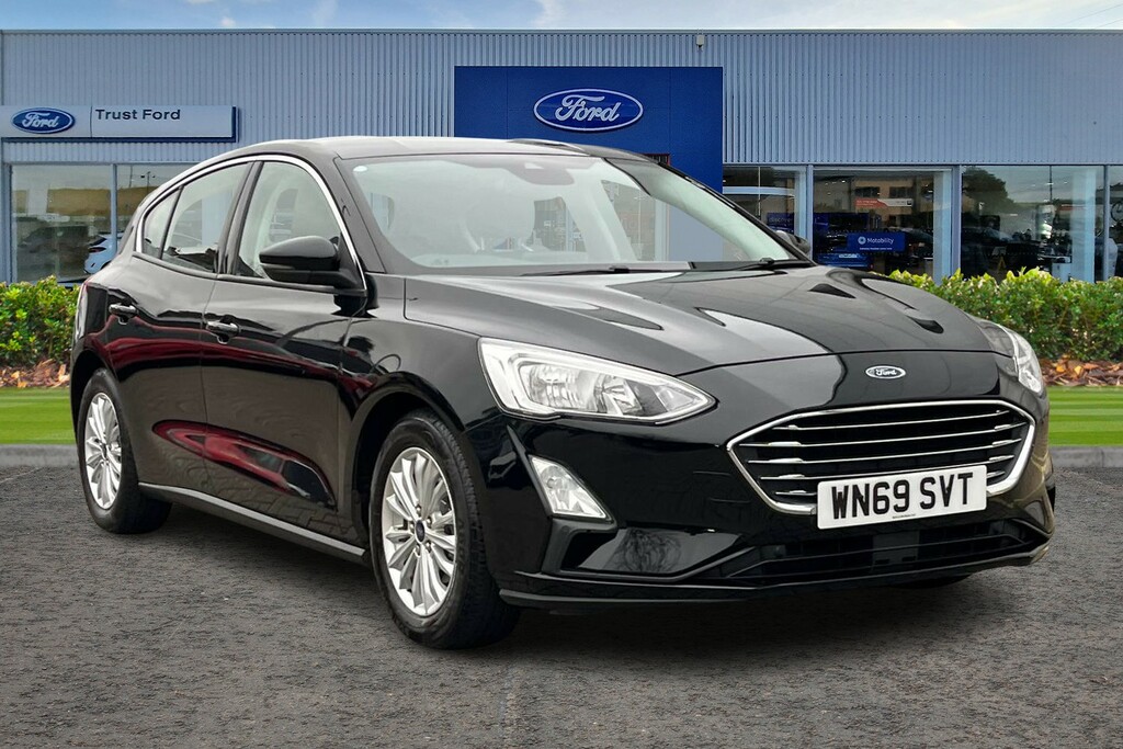 Ford Focus 1.0T Ecoboost Titanium Hatchback Black