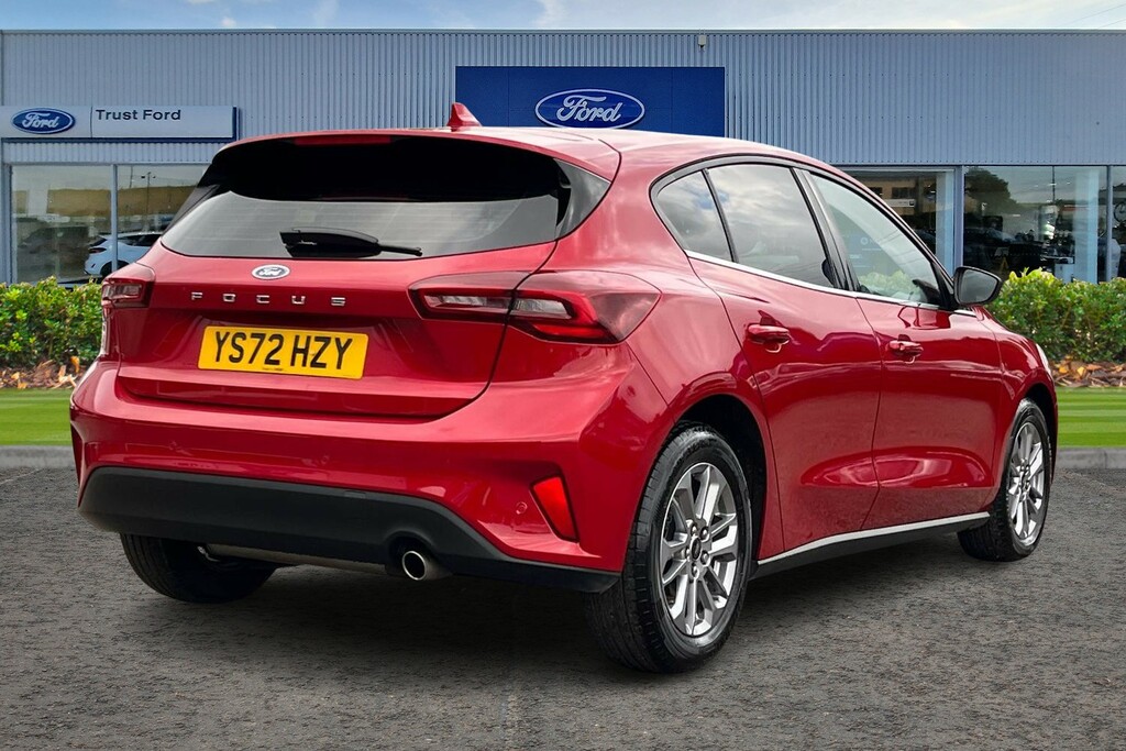 Ford Focus 1.0 Ecoboost 125 Titanium Edition YS72HZY Red #4