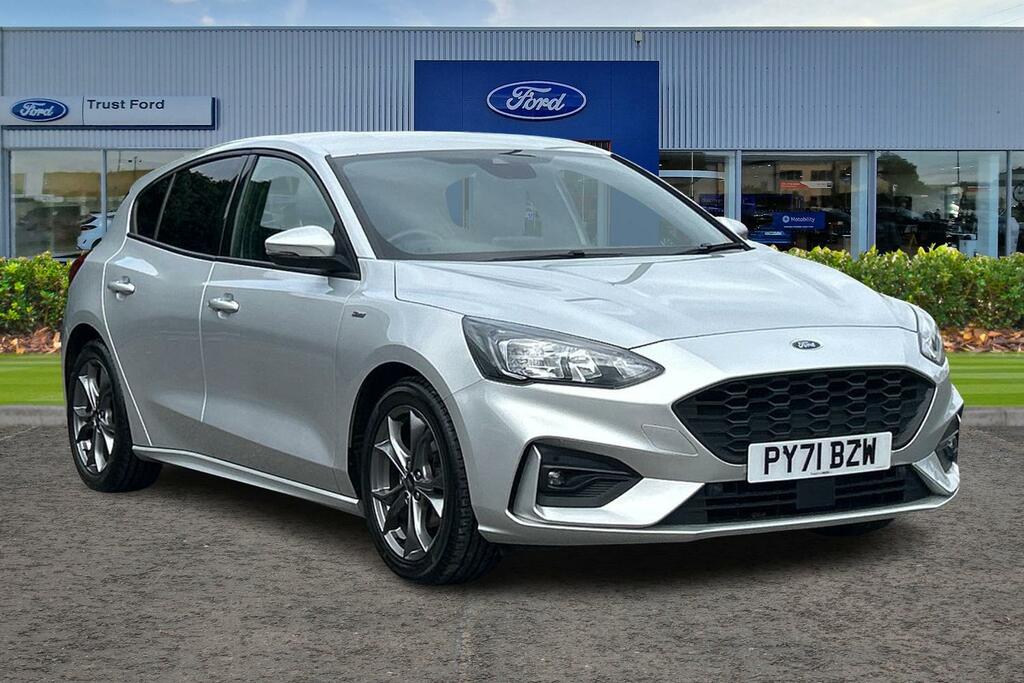 Ford Focus 1.0 Ecoboost 125 St-line Edition Silver