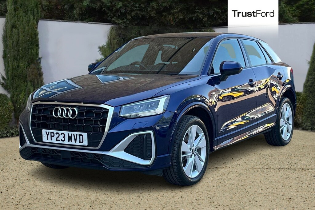 Audi Q2 35 Tfsi S Line S Tronic YP23WVD Blue #5
