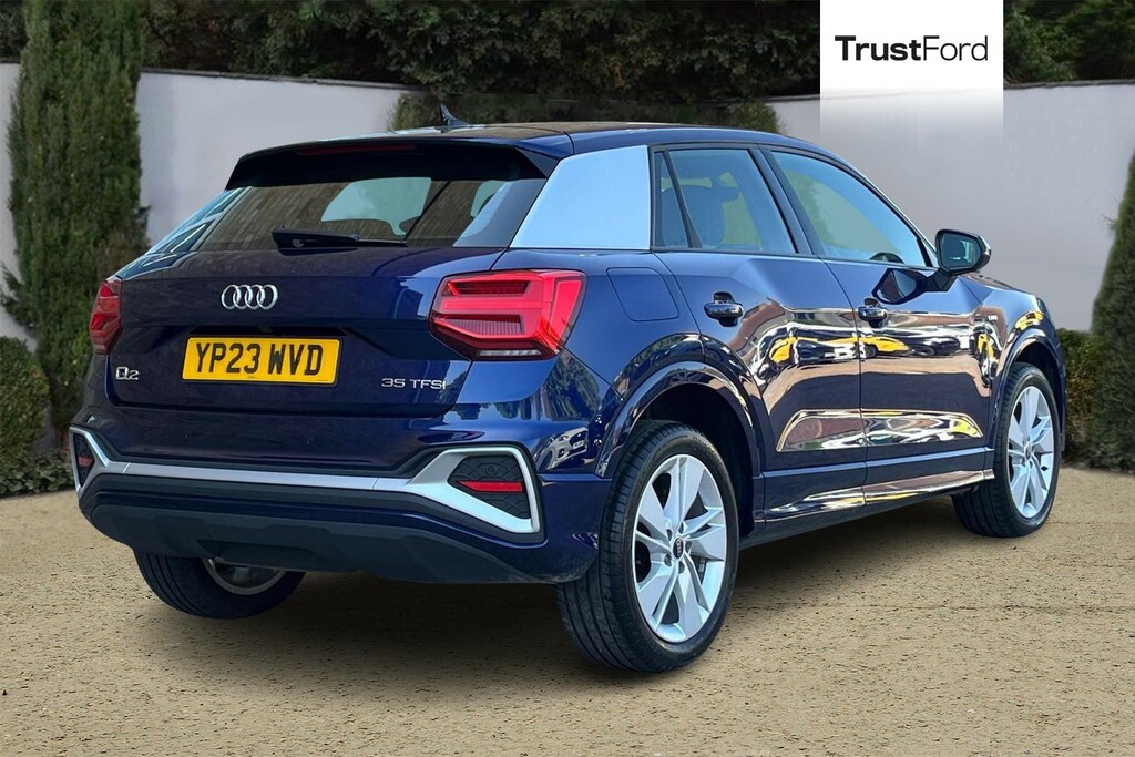 Audi Q2 35 Tfsi S Line S Tronic YP23WVD Blue #4