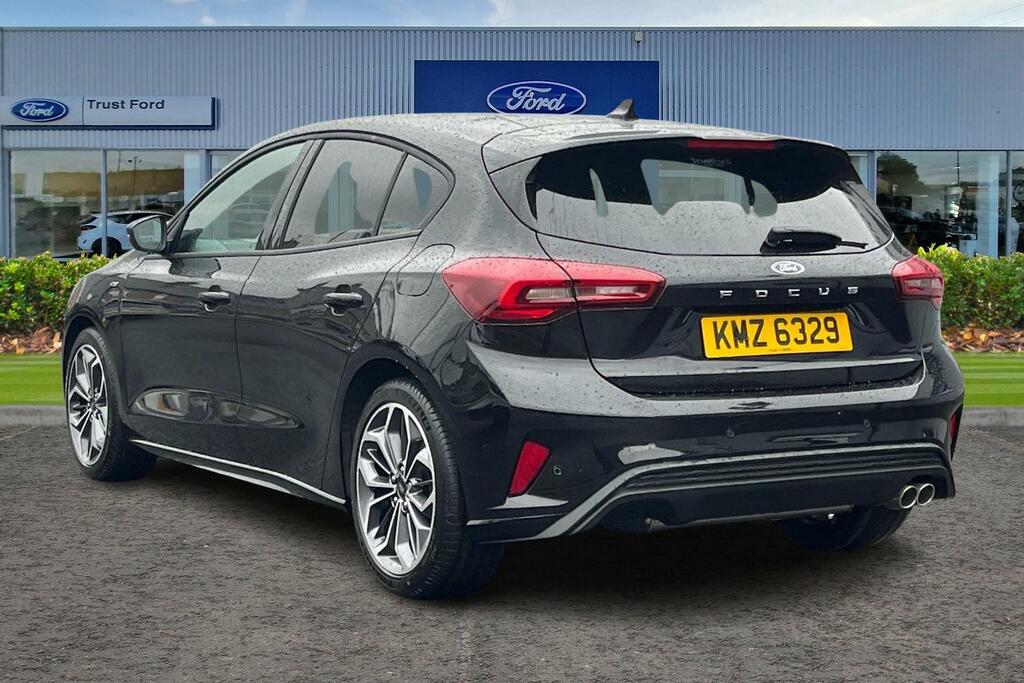Ford Focus 1.0T Ecoboost Mhev St-line X Hatchback Black #2
