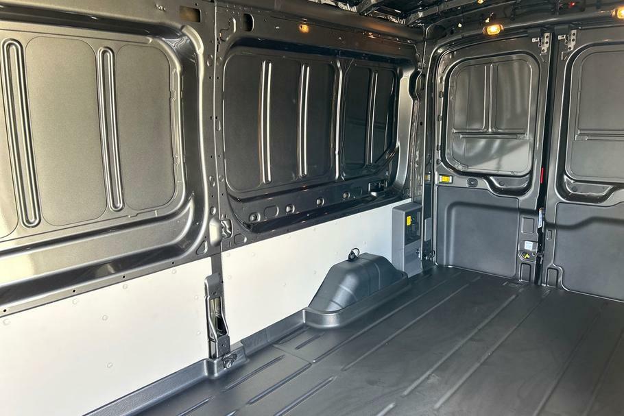 Ford Transit Custom 350 Trend L3 H2 Lwb Medium Roof Rwd 135Kw 68K PY25OXD #4