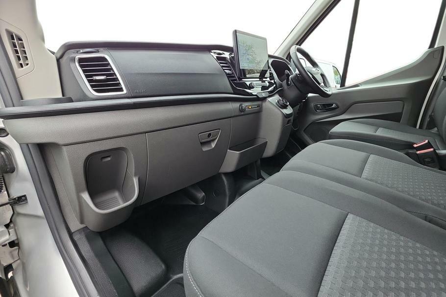 Ford Transit Custom 350 Limited L2 H2 Mwb Medium Roof Fwd 2.0 Eco WN75GVR Silver #3