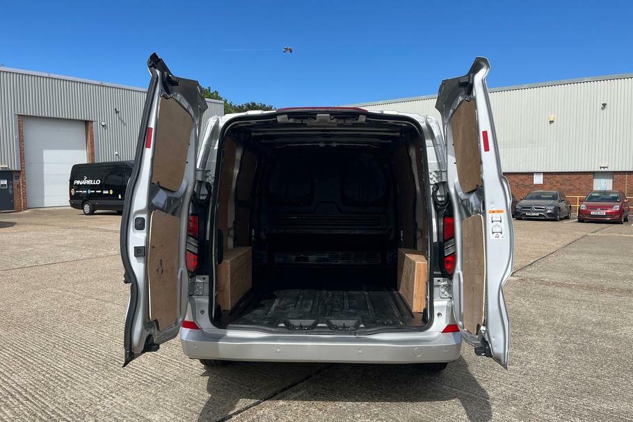 Ford Transit Custom 280 Limited L1 Swb Fwd 2.0 Ecoblue 136Ps Low Roof WR75JBV Silver #6