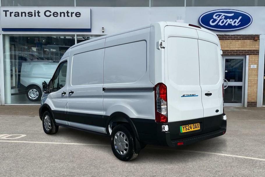 Ford Transit Custom 425 Trend L2 H2 Mwb Medium Roof Rwd 135Kw 68K YS24OAX White #2