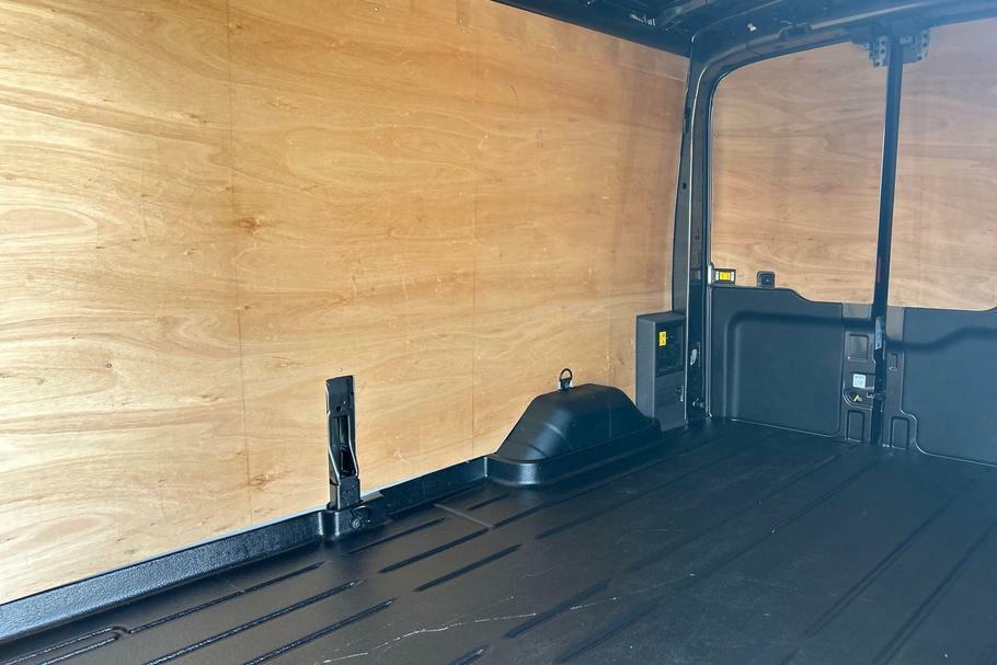 Ford Transit Custom 350 Trend L3 H2 Lwb Medium Roof Rwd 198Kw 68K PY25EYP #4