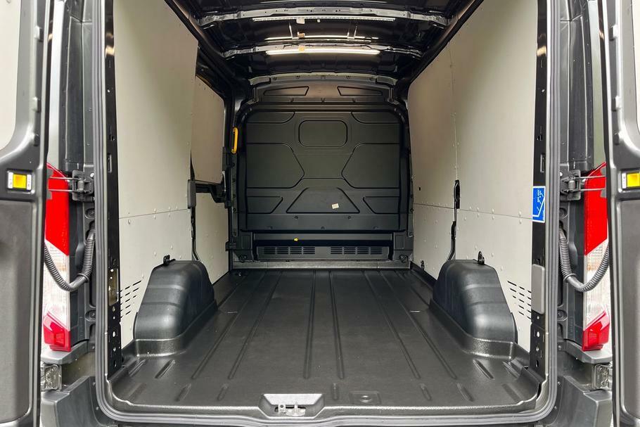 Ford Transit Custom 350 Limited L2 H2 Mwb Medium Roof Fwd 2.0 Eco WN75GVW #5