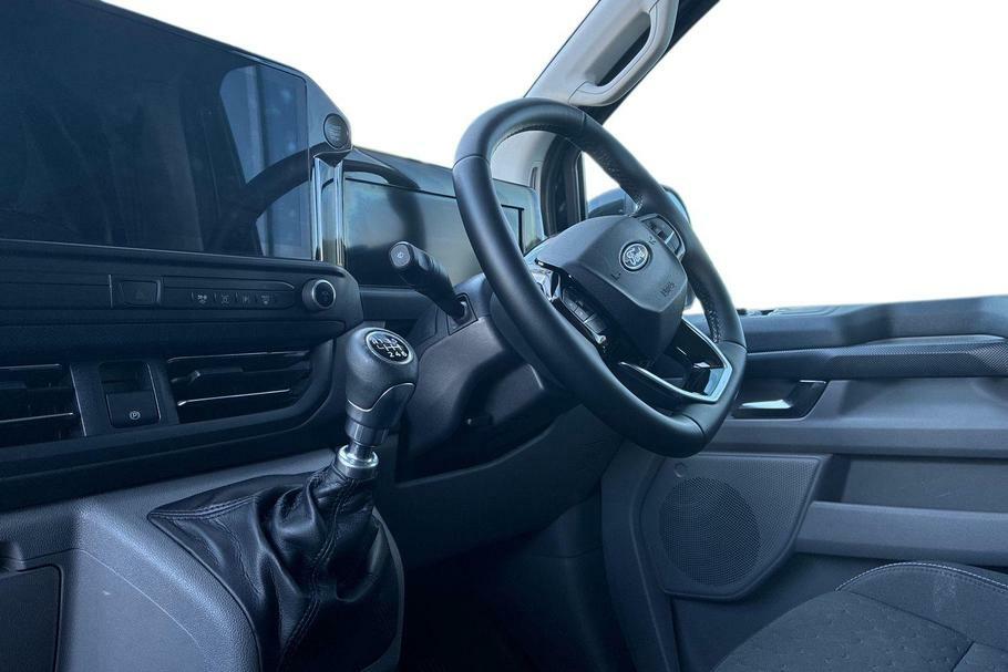 Ford Transit Custom 320 Limited L1 Swb Fwd 2.0 Ecoblue 136Ps Low Roof WR75MXF Black #3