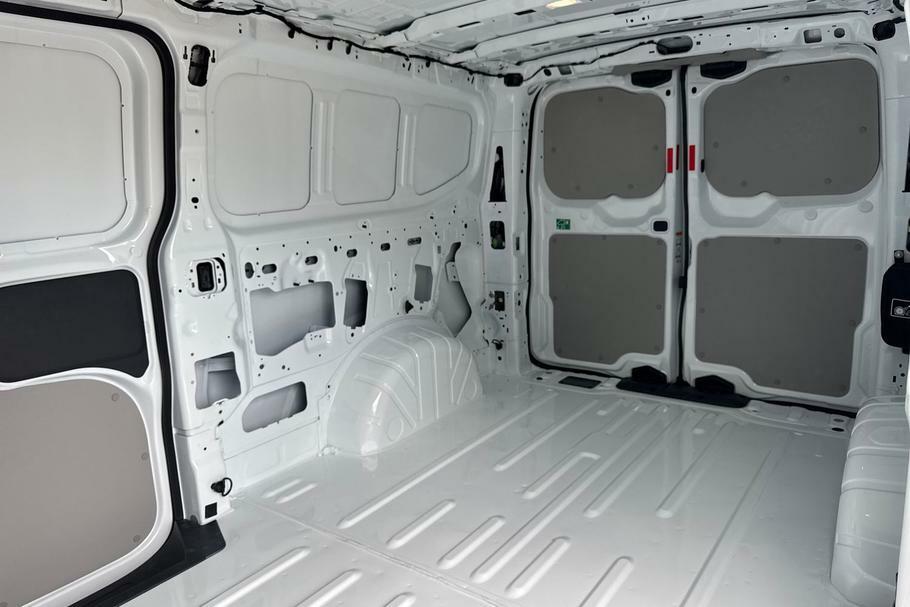 Ford Transit Custom 320 Trend L2 Lwb Rwd 100Kw 65Kwh Low Roof HT74EJF White #4