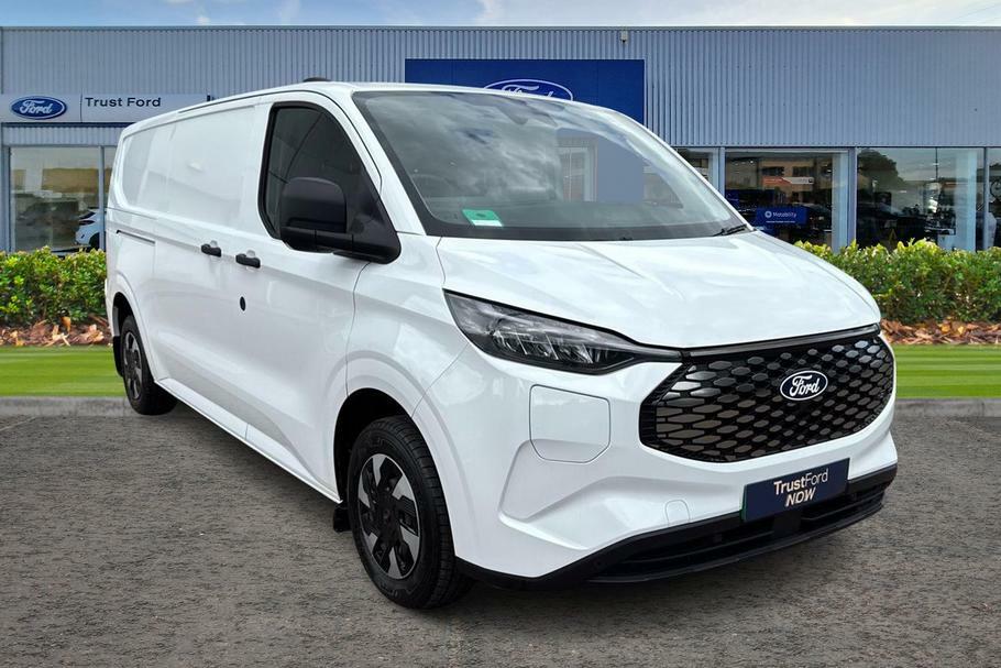 Ford Transit Custom 320 Trend L2 Lwb Rwd 100Kw 65Kwh Low Roof White