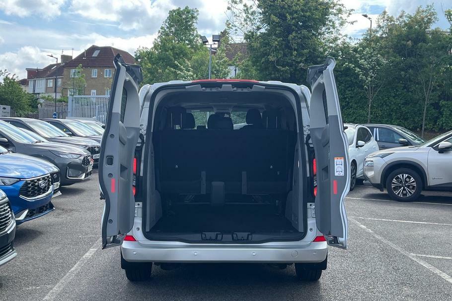 Ford Transit Custom 340 Limited L2 Lwb 9 Seat Kombi Fwd 2.5 Phev WP75CNZ Silver #6