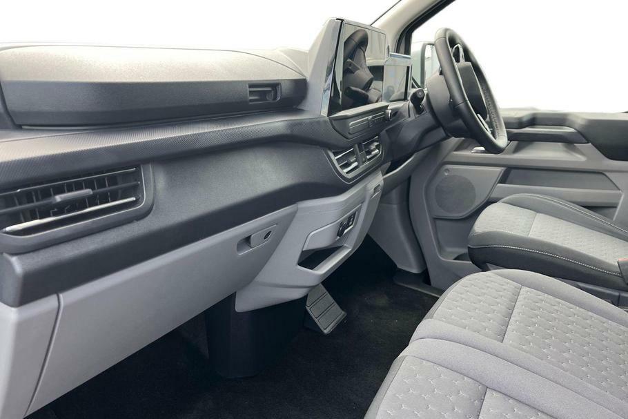 Ford Transit Custom 340 Limited L2 Lwb 9 Seat Kombi Fwd 2.5 Phev WP75CNZ Silver #3