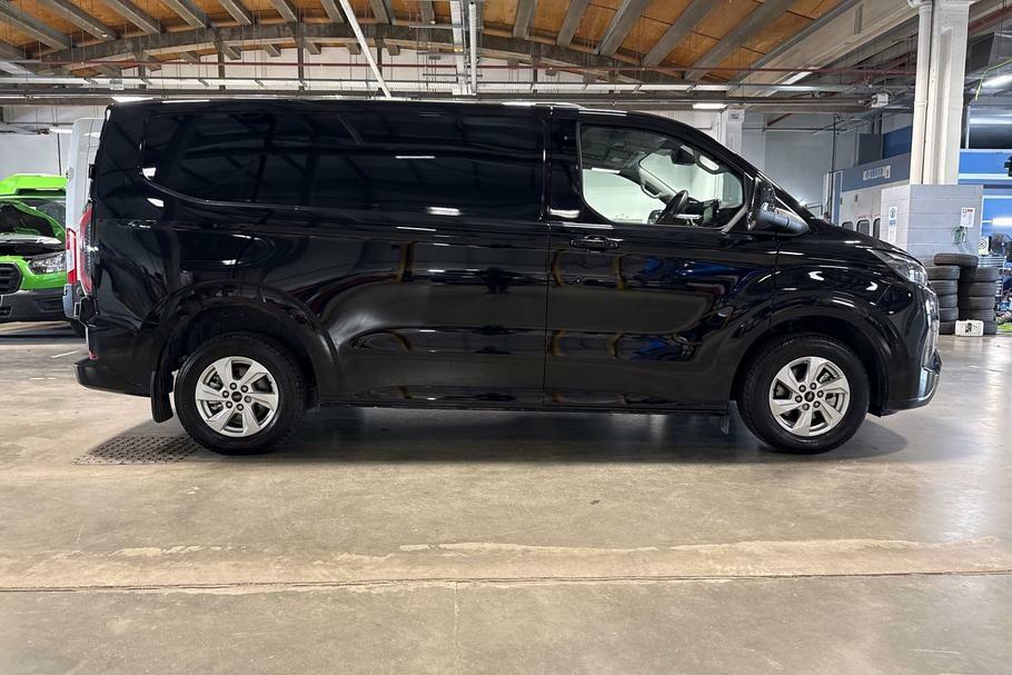 Ford Transit Custom 320 Limited L1 Swb Rwd 100Kw 65Kwh Low Roof WR75JGV Black #6