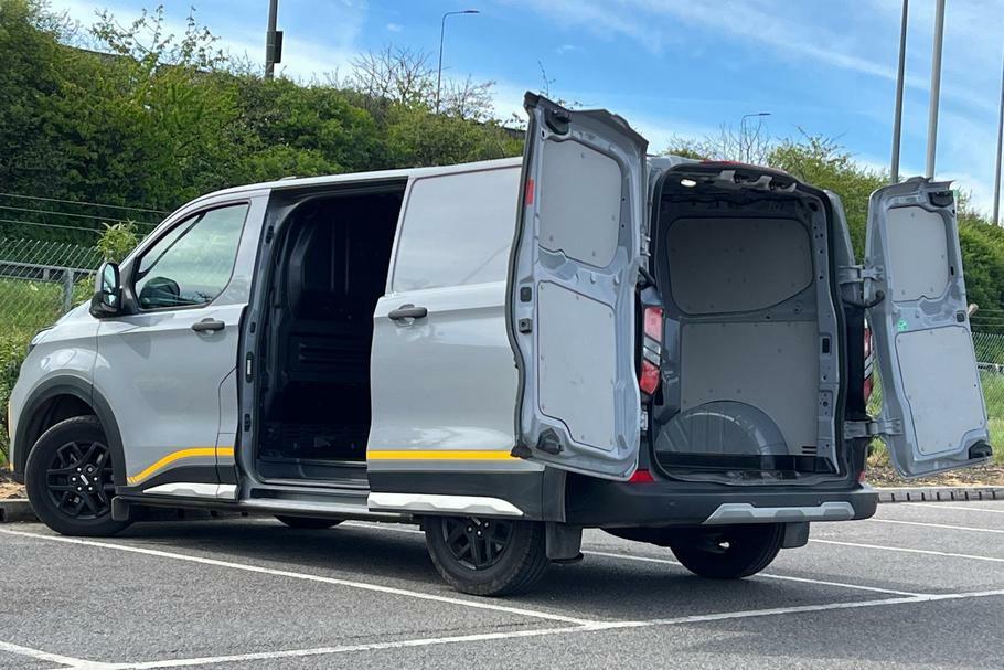 Ford Transit Custom 320 Trail L1 Swb Fwd 2.0 Ecoblue 136Ps Low Roof WM25EWB Grey #6