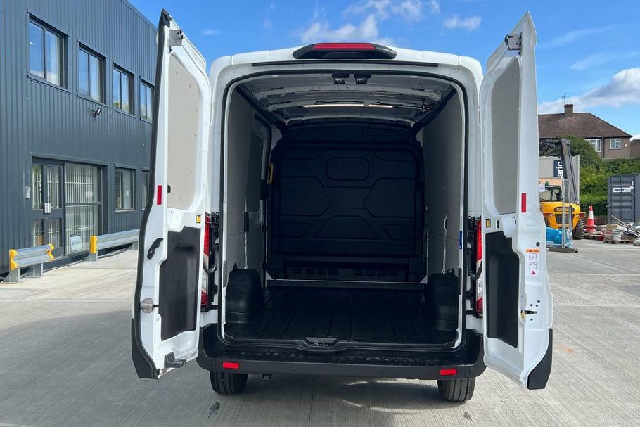 Ford Transit Custom 350 Limited L2 H2 Mwb Medium Roof Fwd 2.0 Eco WN75UBR White #5