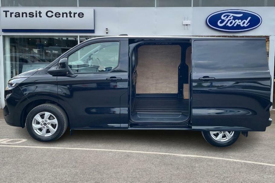 Ford Transit Custom 320 Limited L1 Swb Fwd 2.0 Ecoblue 136Ps WR75MWZ Black #5