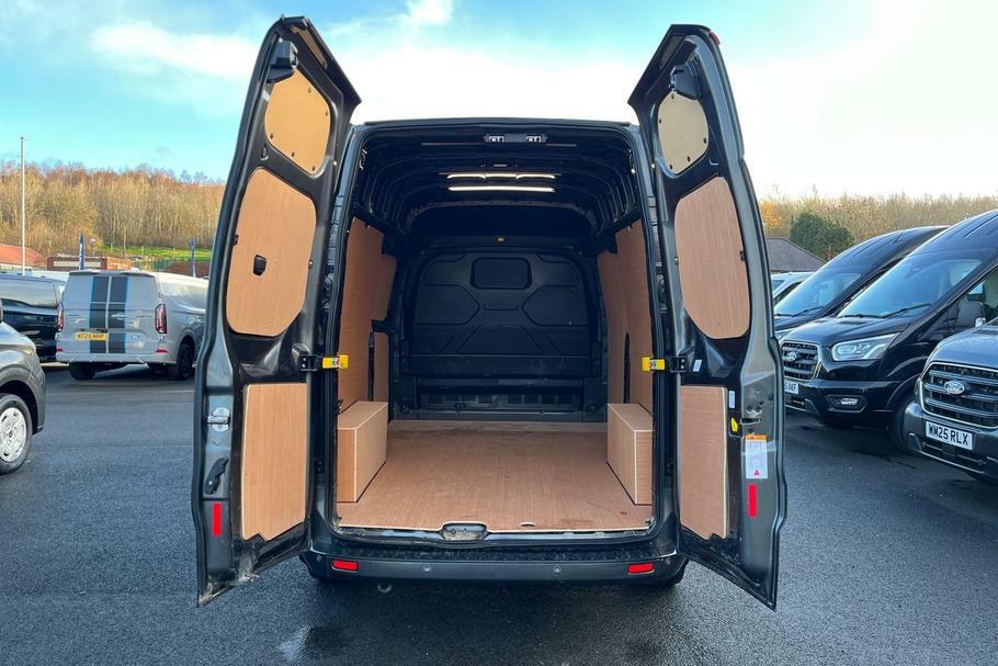 Ford Transit Custom 300 L2 Fwd 2.0 Ecoblue 130Ps High Roof Limited Van YP73MVZ #6